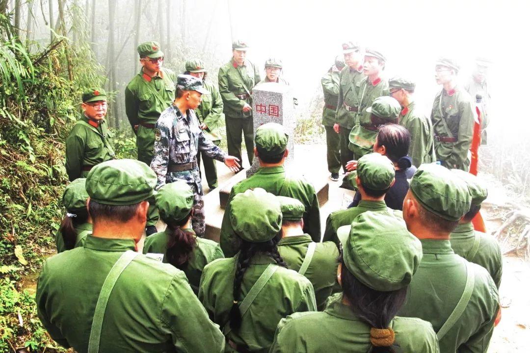 【工疗动态】祭奠革命英烈 弘扬老山精神  传承红色基因 筑牢理想信念——云南省工人疗养院组织开展“老山精神”理想信念教育活动